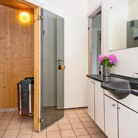 8 Person Holiday In Ulfborg בית נופש *